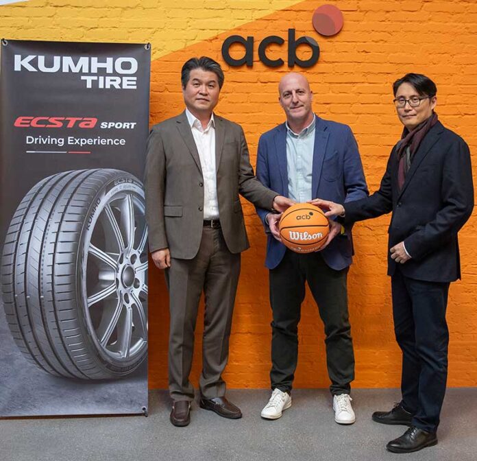 Kumho Tire acb